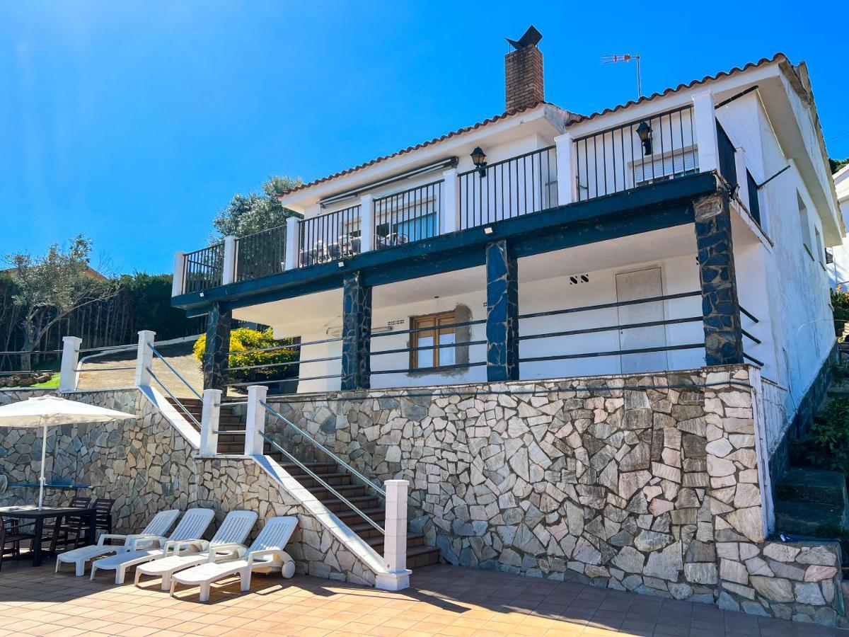 Vivalidays Casa Ricardo Villa Sant Cebrià de Vallalta Exterior photo