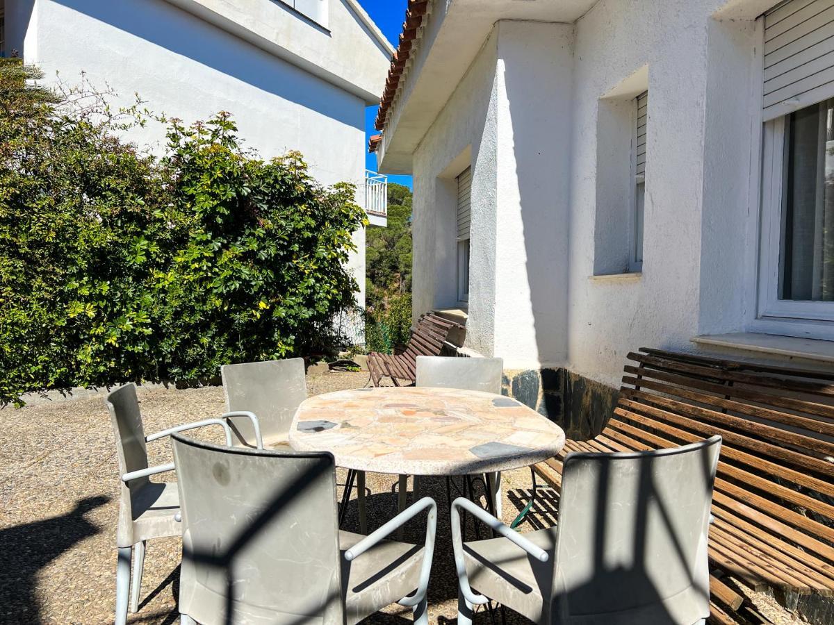 Vivalidays Casa Ricardo Villa Sant Cebrià de Vallalta Exterior photo