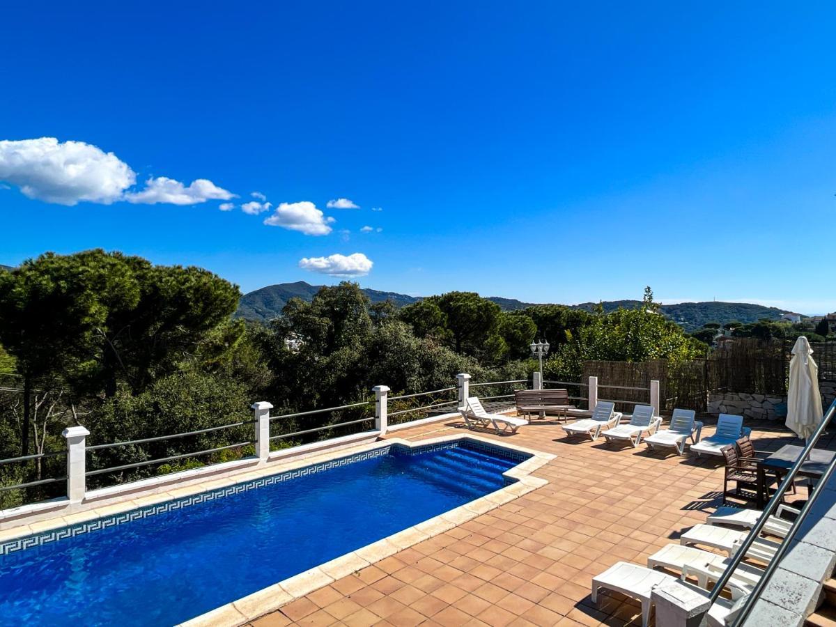 Vivalidays Casa Ricardo Villa Sant Cebrià de Vallalta Exterior photo